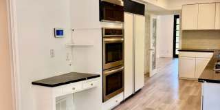 Gorgeous Encino Hills Home Gallery 13