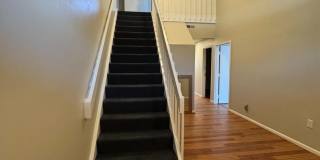 311 MAPLE AVE W #C Gallery 4