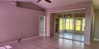 BEAUTIFUL 3 BR / 2 BA HOME AVAILABLE IN MIRROR LAKES Gallery 4