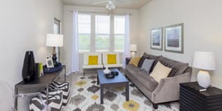 Affordable Housing - Balcones Lofts Gallery 12