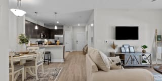 Bradbury Place at Lynndale Gallery 9