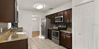 8413 SHADY GLEN Drive Gallery 10