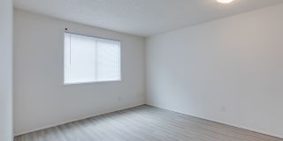 Village Victorian Gallery 9