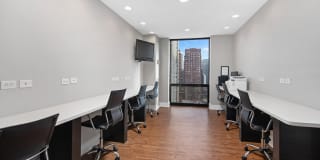 1120 North Lasalle Gallery 25