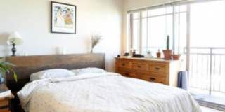 Yugo Seattle Lothlorien Gallery 40