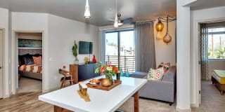 The Curve at Melrose Gallery 5