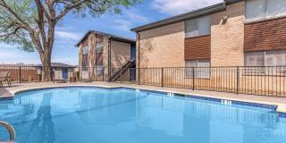 Casa Hills Apartments at Dallas West Gallery 22