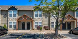 Lincoln Townhomes Gallery 16