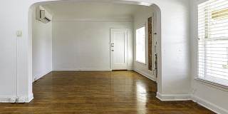 The Kensington Gallery 22