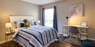 4000 Horizon Hill Gallery 14