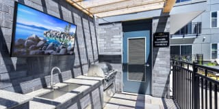 RiverHaus Gallery 40