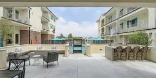 The Commodore Apartments Gallery 1