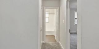 Capitol Square Gallery 7