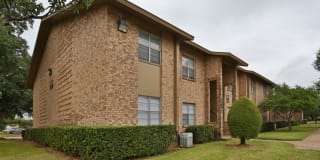 Park Grove Square Gallery 1