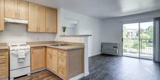 Bay View Vista - Senior Housing Gallery 3