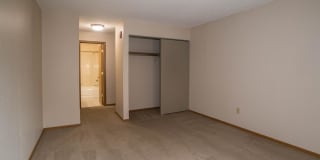 New Boston Square Gallery 13