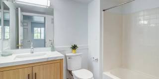 Bay View Vista - Senior Housing Gallery 7