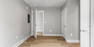 Riverwalk North Gallery 24