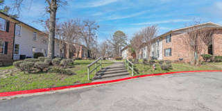 Jefferson Manor Gallery 13