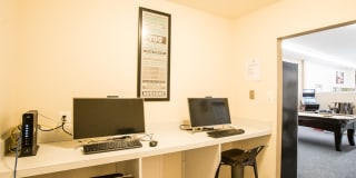 Ridge Carlton Apartments Gallery 1