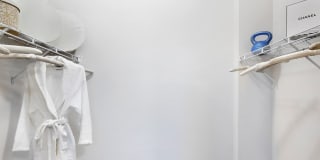 Ten 45 Suwanee Luxury Apartments Gallery 15
