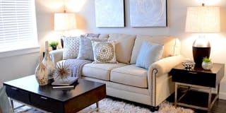 PURE St. Peters Apartments Gallery 2