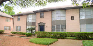 The Landmark at Alamo Heights Gallery 5