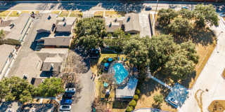 The Camaron Townhomes & Flats Gallery 4