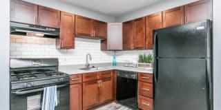 Calvert at Quarterfield Station Gallery 4