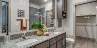 Palladium Dallas Stemmons Gallery 9