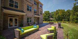 Davis Gardens Gallery 32