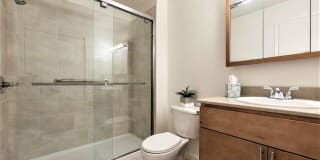 California Apartments Gallery 27