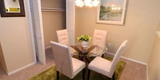 Sommerset Apartments Gallery 5