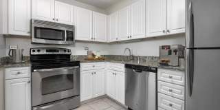 750 North Rush Gallery 6