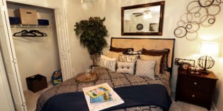 Alexis Park Gallery 9