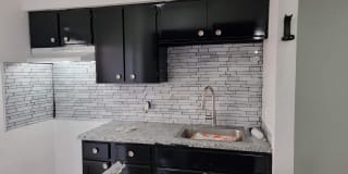 Colonial Woods Apartments Colonial Woods Apartments Gallery 1