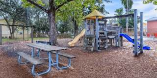 Magnolia Point Gallery 1