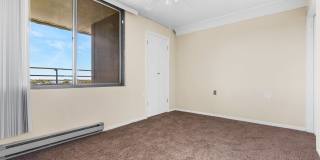 Glendale Park Apartments - Senior Housing Gallery 5