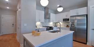 The Moderne Gallery 4