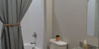 Phillips Luxury Apartments Gallery 7