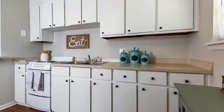 Oakview Apartments Gallery 1