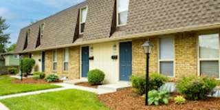 Worthington Commons Gallery 9