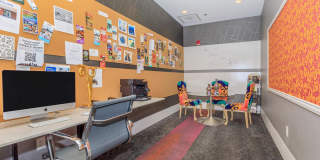 800 Tower City Club Apartments Gallery 32