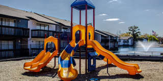 The Residences at Lakeview Gallery 46