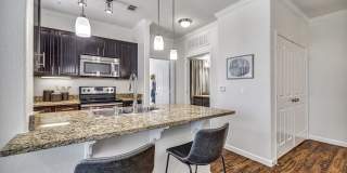 Avenues at Creekside Gallery 25