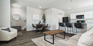 The Powell Townhomes Gallery 14
