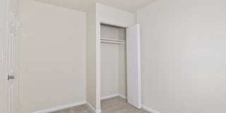 Laurel Manor Gallery 3