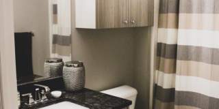 Dewey 3700 Apartments Gallery 5