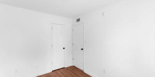 Avondale Point Gallery 16