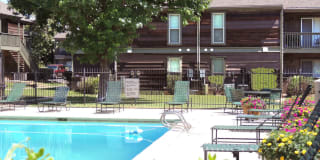 Seasons Apartments Gallery 12